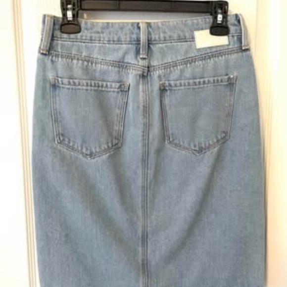 XS/S jean skirt. By Mavi jeans. Never worn. - Picture 2 of 5